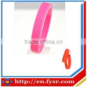 custom silicone bracelets wristbands/bangle (souvernir gifts)