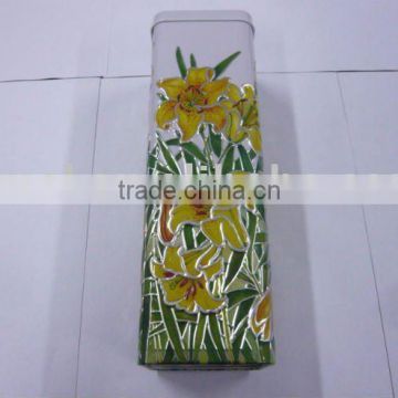 candy tin with Nice Flower Embossing Design