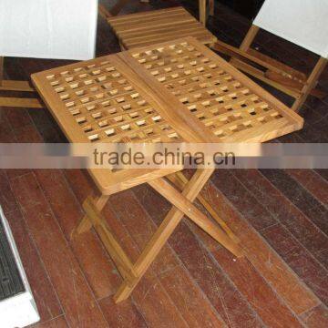 deck chair & wooden beach table