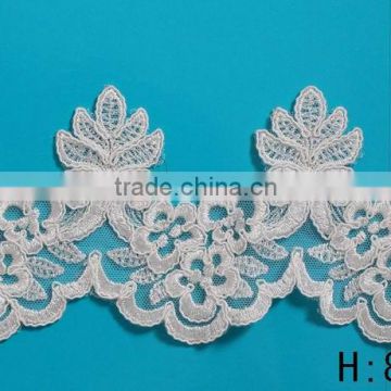 Attractive decorative embroidery sewing lace trim