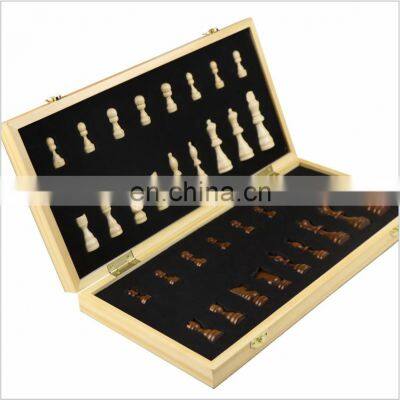 2021 Hot Sale Children Indoor Solid Wood Magnetic Online Wooden Chess Games Board Sets