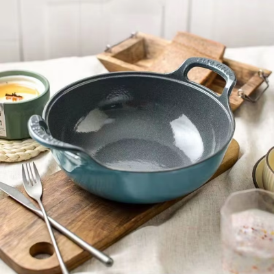 Hot Selling Chinese Large Round Wok Cookware 26cm Blue Enameled Cast Iron Food Warmer Casseroles Non Stick Stewpot With Lid photo-5