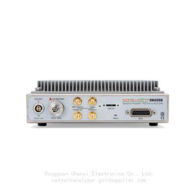 Signal Hound SM435B Анализатор спектра в реальном времени от 100 кГц до 43,5 ГГц. Мониторинговые приемники