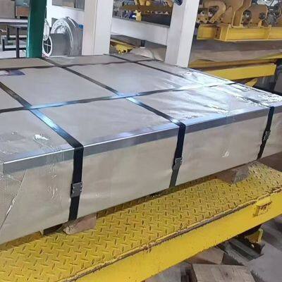 ASTM/EN Standard Regular Spangle Hot Dipped Galvanized Steel Sheet Thickness: 0.12mm to 8.0mm Wide Stock photo-4