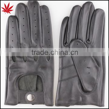 Men's unlined driving leather gloves in Europe