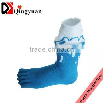 2015 new fashion men five toe socks breathable sweat absorbent socks colorful socks