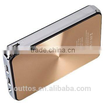 Ultra thin Portable Power banks 8000mAh Quick Charge Metal Power Banks