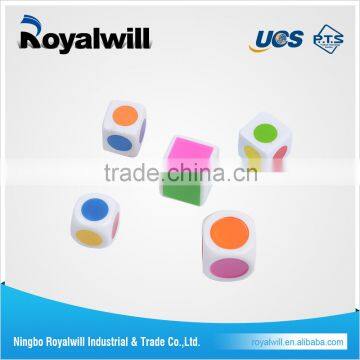 Fine appearance factory directly small wooden dice of Royalwill