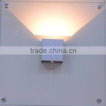 Adjustable Led Wall Mount Reading Lamp photo-3