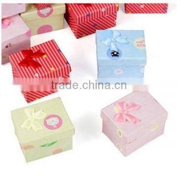 Sweet Ring Earring Chest Pin Jewelry Box photo-2