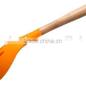 F01-7 Silicone Slotted Spoon, Silicone Slotted Soup Spoon With Wooden Handle photo-3