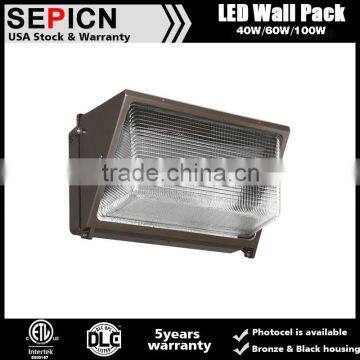 120lm/w UL DLC 40W Led Wall Pack Light photo-3
