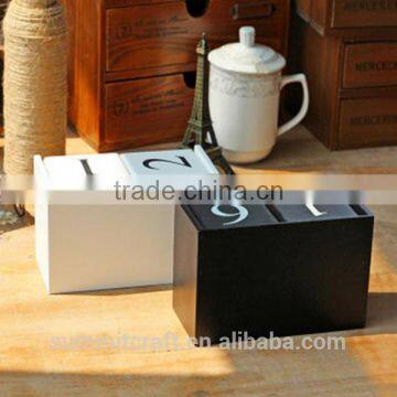 Yearly Table Calendar Wooden Islamic Calendar 2017 photo-2