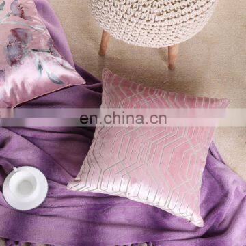 Wholesale High Quality Pink Geometric Cut Velvet Cushion Cover Pillow Cases photo-7