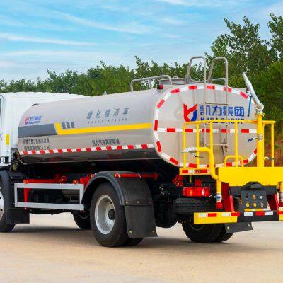 HOWO 4X4 5000liter High Spray Water Sprinkler Tank Fire Fighting Truck Price