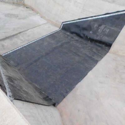 Water Injection Boom Reusable Inflatable Rubber Flood Dam Inflatable Water Filled Tube Flood Barriers