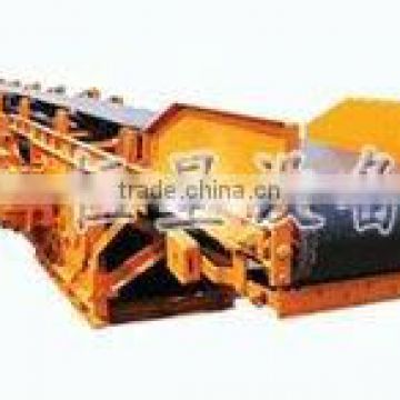 Belt conveyor for iron ore with good performance