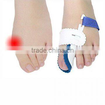 Healthcare Popular Plastic Hallux Valgus Bunion Toe Separator photo-3