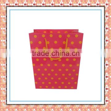 alibaba manufacturer polka dot paper bag with handle