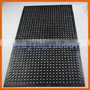 Multi-use anti-fatigue rubber mat