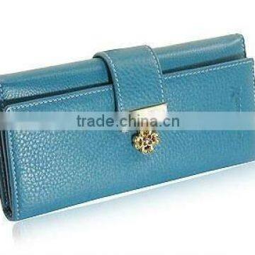 the most popular woman wallet