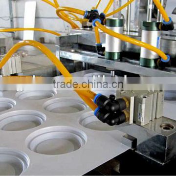 Low price thermoforming machines for cup lid/tray