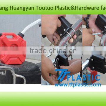 Mountain Adventure 20L / 10L / 5L / 3L Portable Plastic Fuel Tank With SGS/Fuel Plastic Tank photo-2