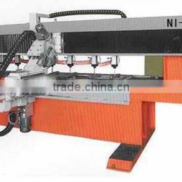 Automatic edge polishing machine