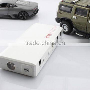Mini Car Jump Starter Battery With Accessories 8000mAh photo-2