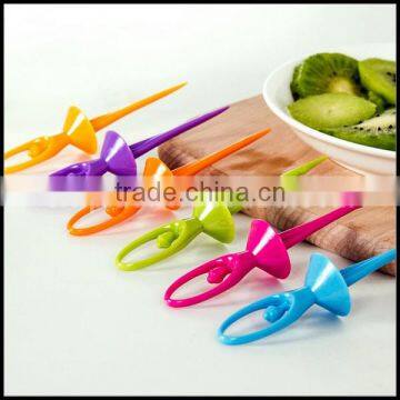 Eco-friendly Creative Cute Design Dancing Girl Shape ABS Plastic Fruit Fork Set 6PCS Dessert Fork Set 6PCS Wholesale photo-3