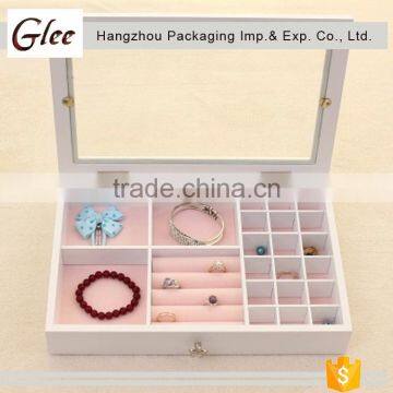 Beautiful latest style velvet jewelry box