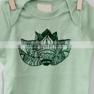 OEM/ODM Lightweight Cotton Baby Romper Baby Garment New Design photo-3