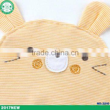 2017 New Design Warm Cartoon Embroidery Baby Long Sleeves Pajamas Made From Baby Clothes Factory photo-6