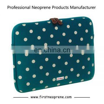 Favorite 17 Inch Neoprene Pink Laptop Sleeve photo-5