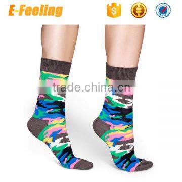 2016 Fashion Custom Jacquard Logo Camo Socks photo-2