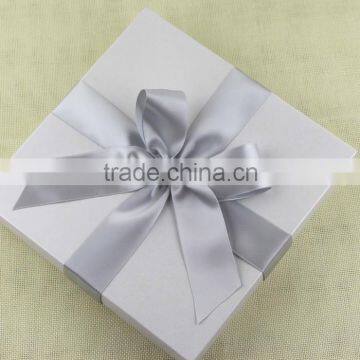 Customized Silk Folio With Paper Box Ribbon Exclusive Invitation Cards photo-6