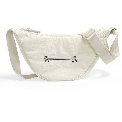 Fashionable Nylon Crescent Shaped Shoulder Bag Stylish Half Moon Shape Handbag Waterproof Sling Crossbody Bag for Women Men