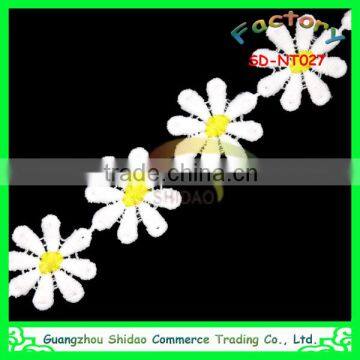 New design fashion flowers water soluble african poly milky guipure lace trim