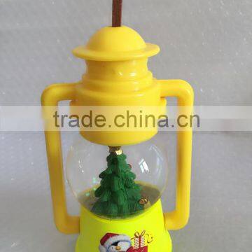 Yellow 2015 Hot Sale 45mm Polyresin Led Christmas Tree Water Globe Latern Design photo-2