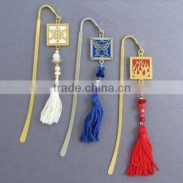 2011 fashion promotional metal Bookmark with charm pendant