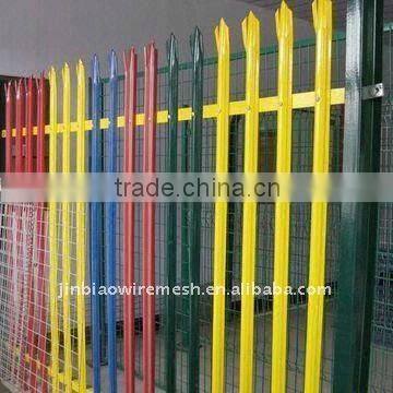 palisade fence with D/W pales (manufacturer)