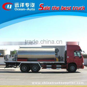6x4 Sinotruck HOWO 8-10cbm Asphalt Spray Truck Bitumen Tanker Truck photo-2