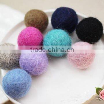 Handmade Colorful 100% Wool Felt Balls For Decorations photo-2
