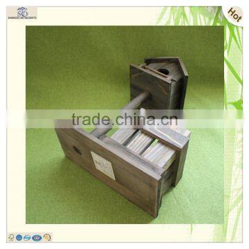 Популярный элегантный деревянный виночный ящик в форме домика с садом photo-6