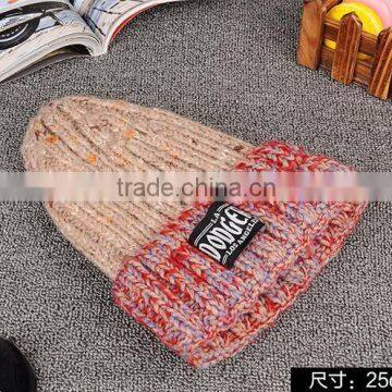 Fasion Style Bluetooth Knitted Hat Smart Wireless Bluetooth Winter Hat Plus Thick Velvet Winter Bluetooth Winter Lady Hat photo-5