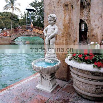 Outdoor decoration peeing marble boy garden fountain