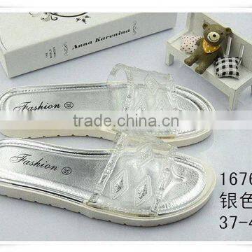 2016 New Design Crystal Fashion Slipper for Women