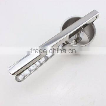 Good Quality Stainless Steel Fruit Potato Ricer photo-5