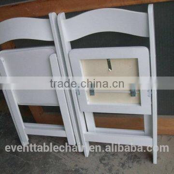 High Quality Banquet White Wedding Wood Folding Chairs for Party photo-6