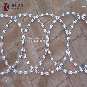 BTO&CBT Антикоррозионная оцинкованная зигзагообразная колючая проволока/колючая колючая проволока/колючая проволока photo-4